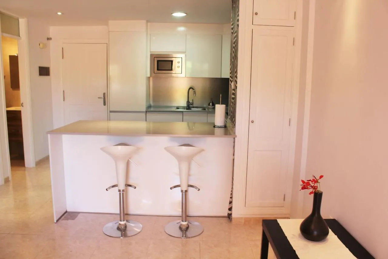 Perfecto apartamento de playa Callao Salvaje